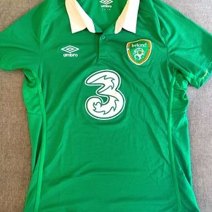 Umbro Ireland Soccer Jersey - Size M